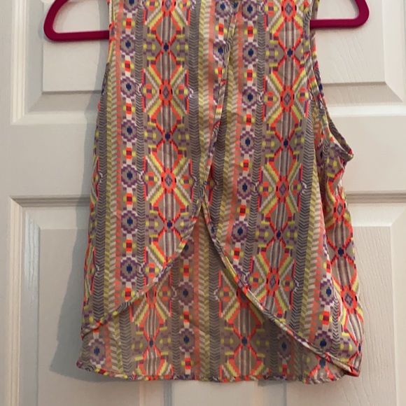 Open Back Tank - Picture 2 of 2